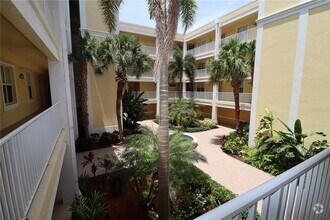 Building Photo - 255 West End Dr