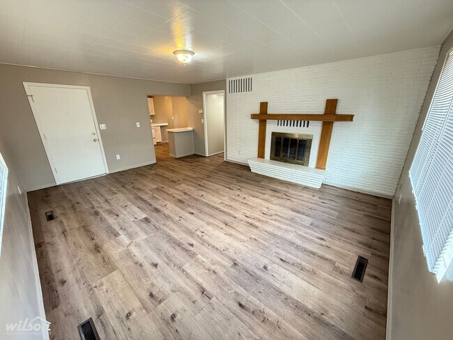 Foto del edificio - 3bd/1ba House in Great Neighborhood near M...