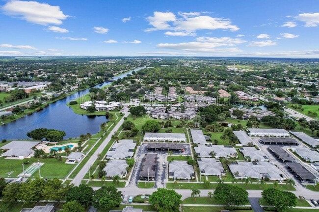 Photo - 93 East Ct Apartment