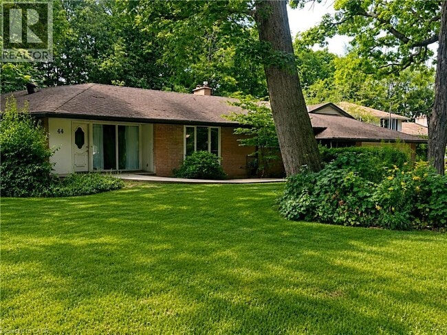 Building Photo - 44 Colquhoun Crescent