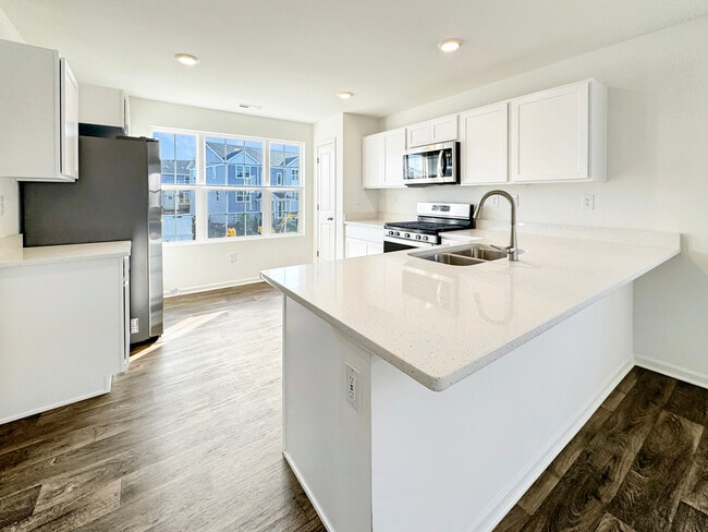 Foto del edificio - 2241 Sassafras Wy