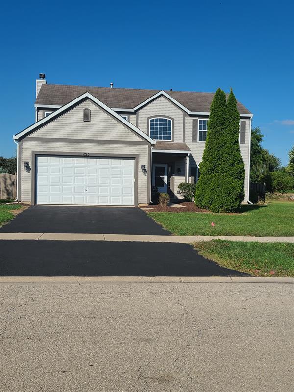 Primary Photo - 223 Paradise Parkway, Oswego, IL, 60543
