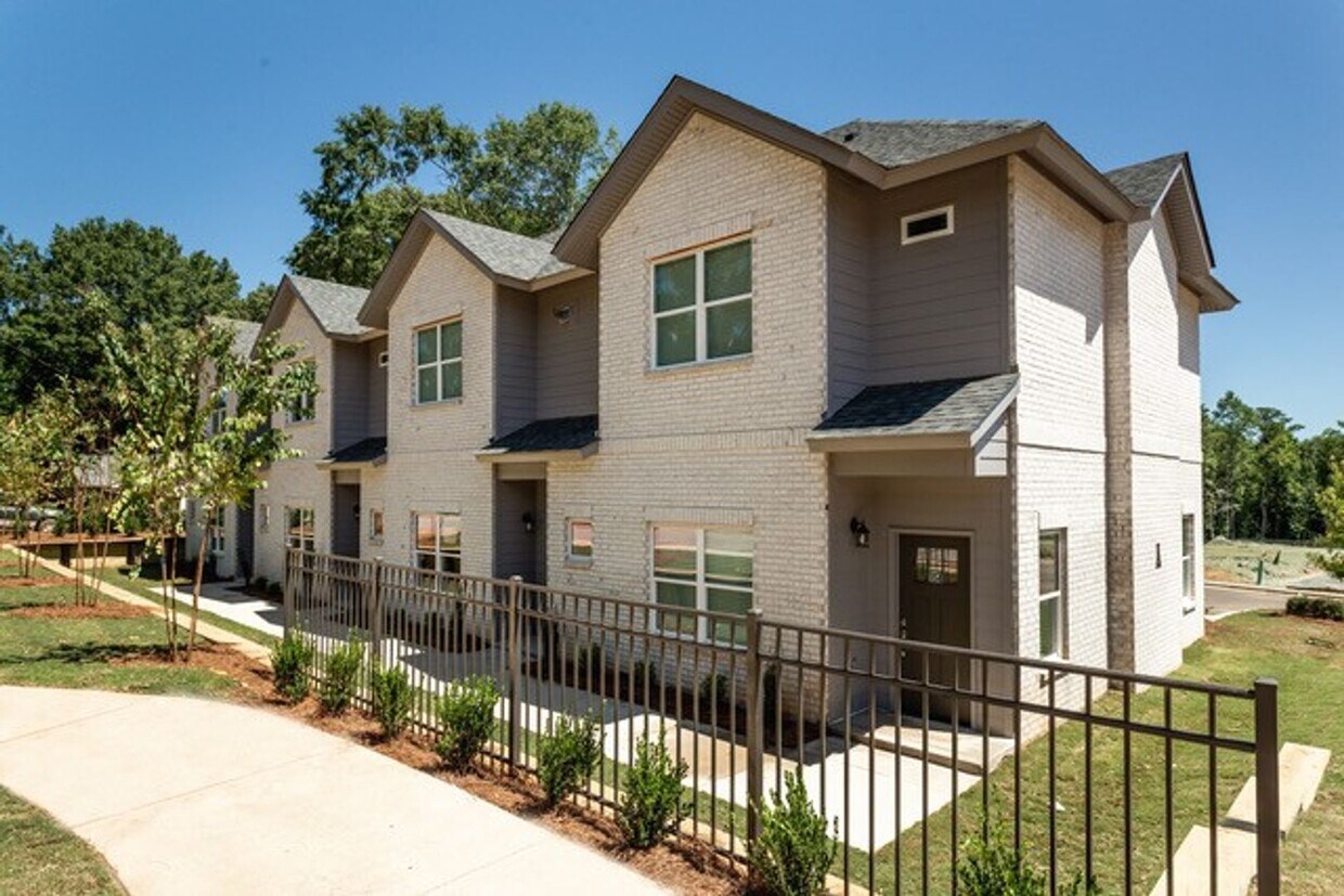 Foto principal - College Oaks