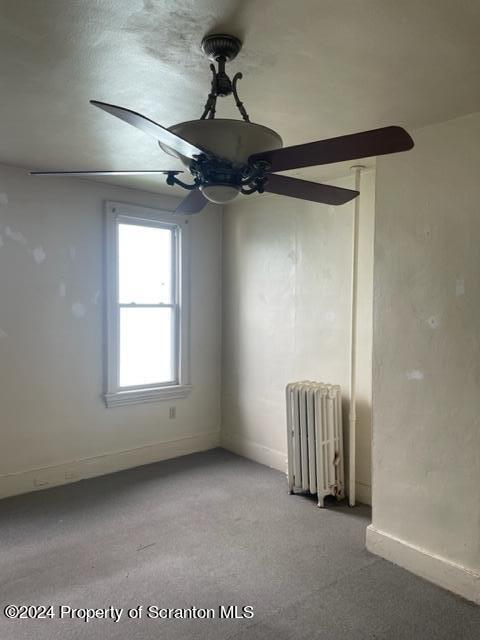 Building Photo - 924 Green Ridge St