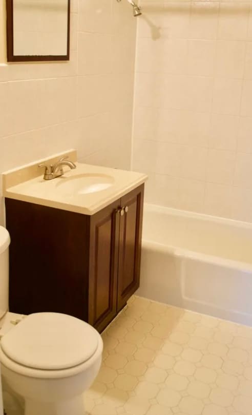 Foto del edificio - 24119 W Hazelcrest Dr