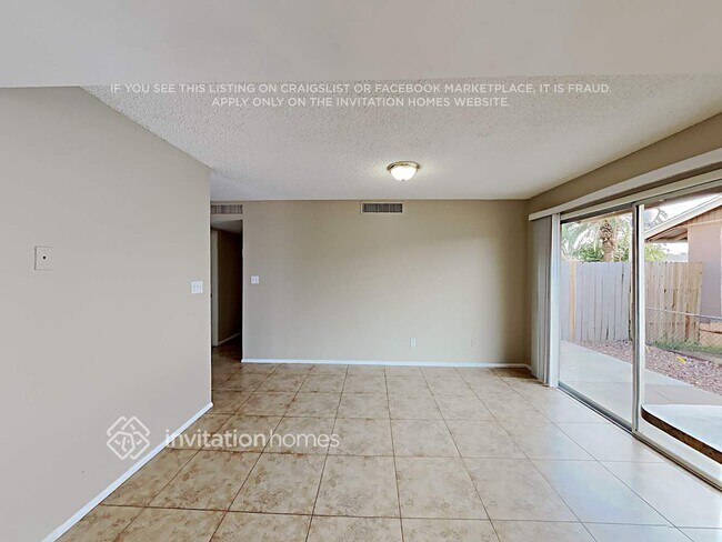 Foto del edificio - 8437 W Turney Ave