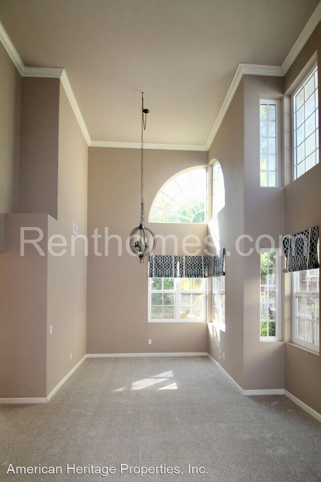 Foto del edificio - 3 br, 3 bath House - 14161 Stoney Gate Place