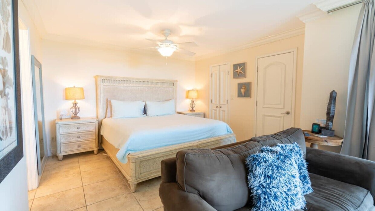 Foto principal - 5500 Bonita Beach Rd SW