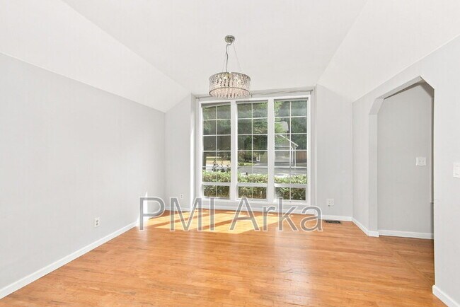 Foto del edificio - 23408 NE 29th Pl