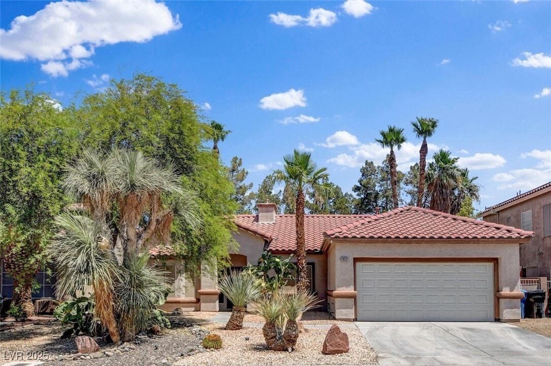 Foto principal - 1852 Mt Carmel Ave
