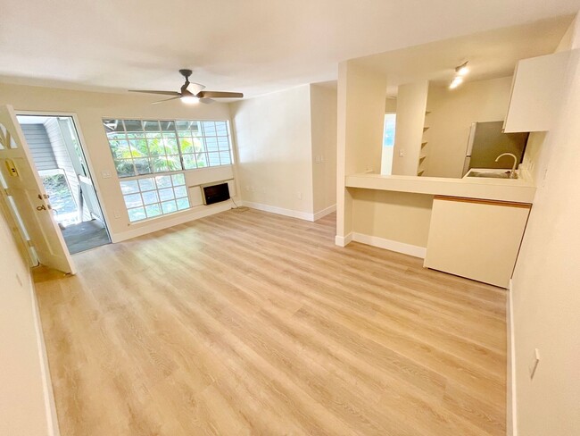 Building Photo - Keonekai Village Unfurnished Unit Availabl...