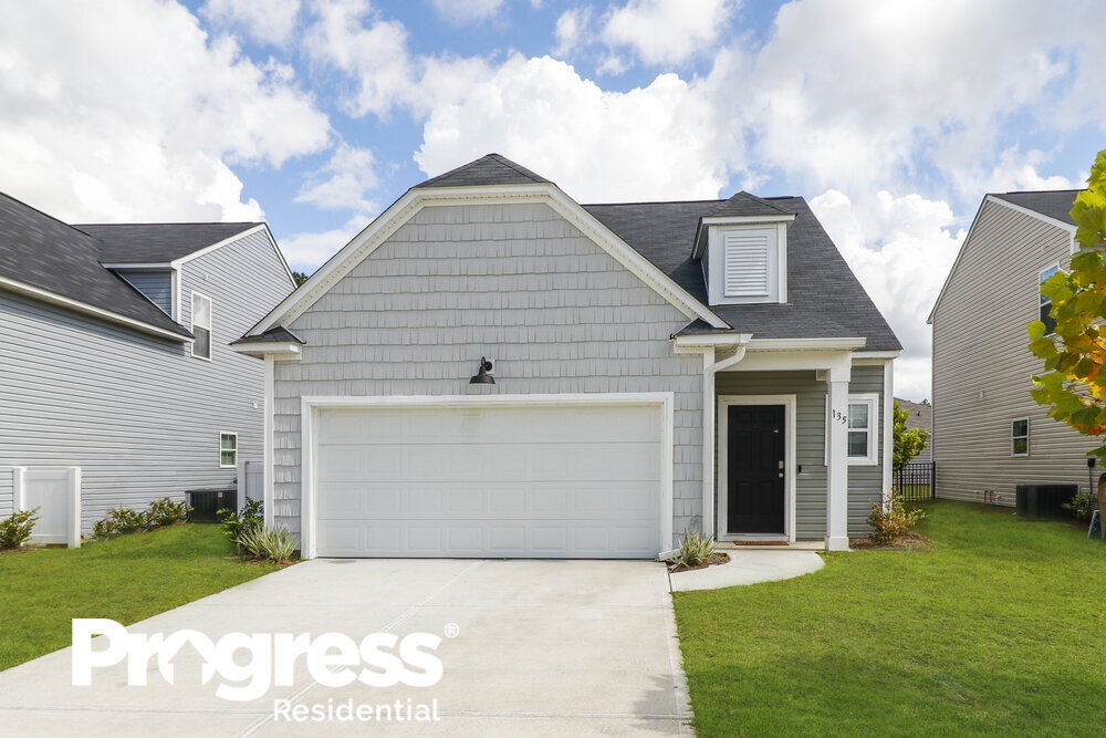 135 Fremont Ln, Pooler, GA 31322