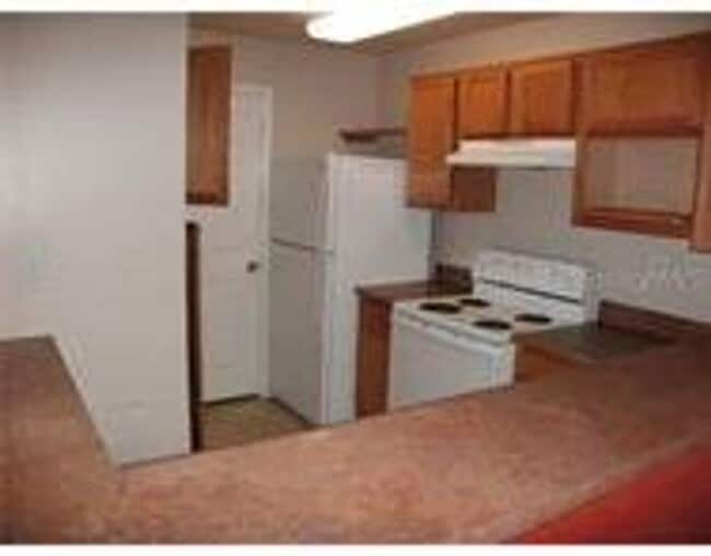 Building Photo - Alder - 3714