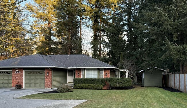 Foto del edificio - 4906 123rd St NE