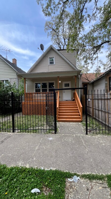 Foto principal - 7618 S Drexel Ave