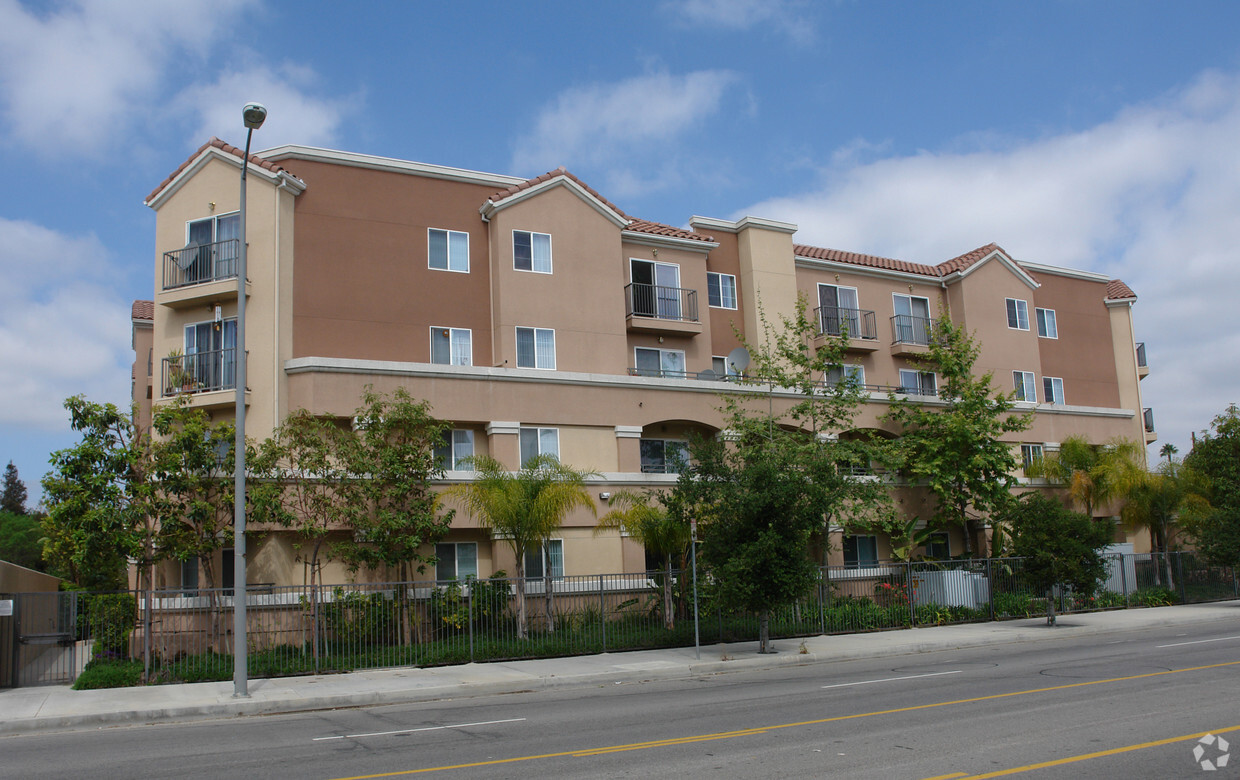 Foto del edificio - Vintage Crossing Apartments