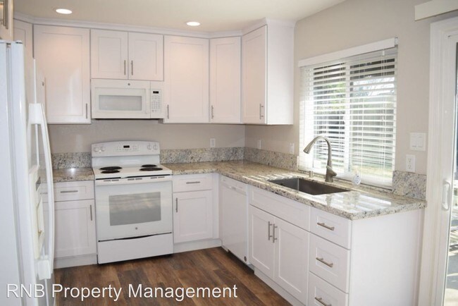 Foto del edificio - 4 br, 2 bath House - 8904 La Riviera Drive
