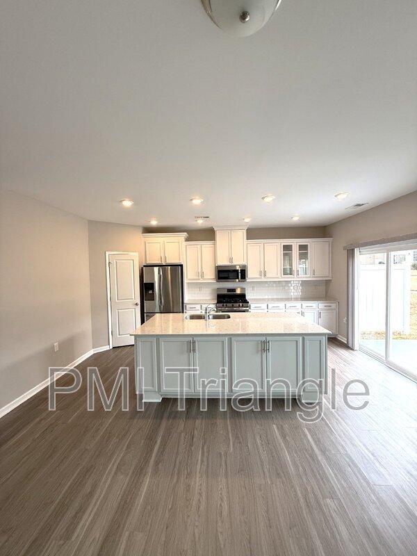 Foto del edificio - 1103 Excite Ave