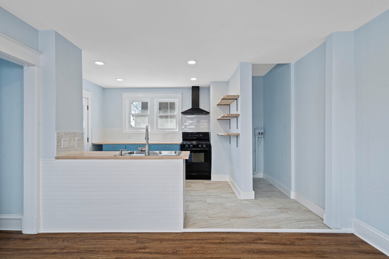 4009 Morrell Ave, Kansas City, MO 64123 Apartments in Kansas City, MO