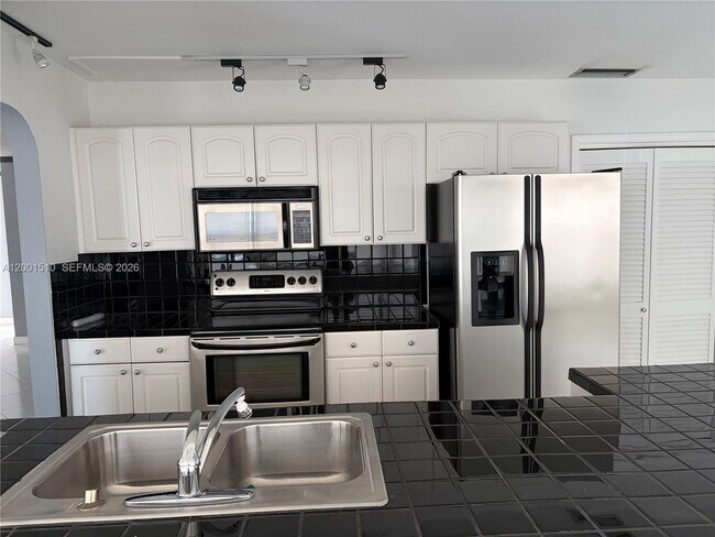 Foto del edificio - 3205 Liberty St