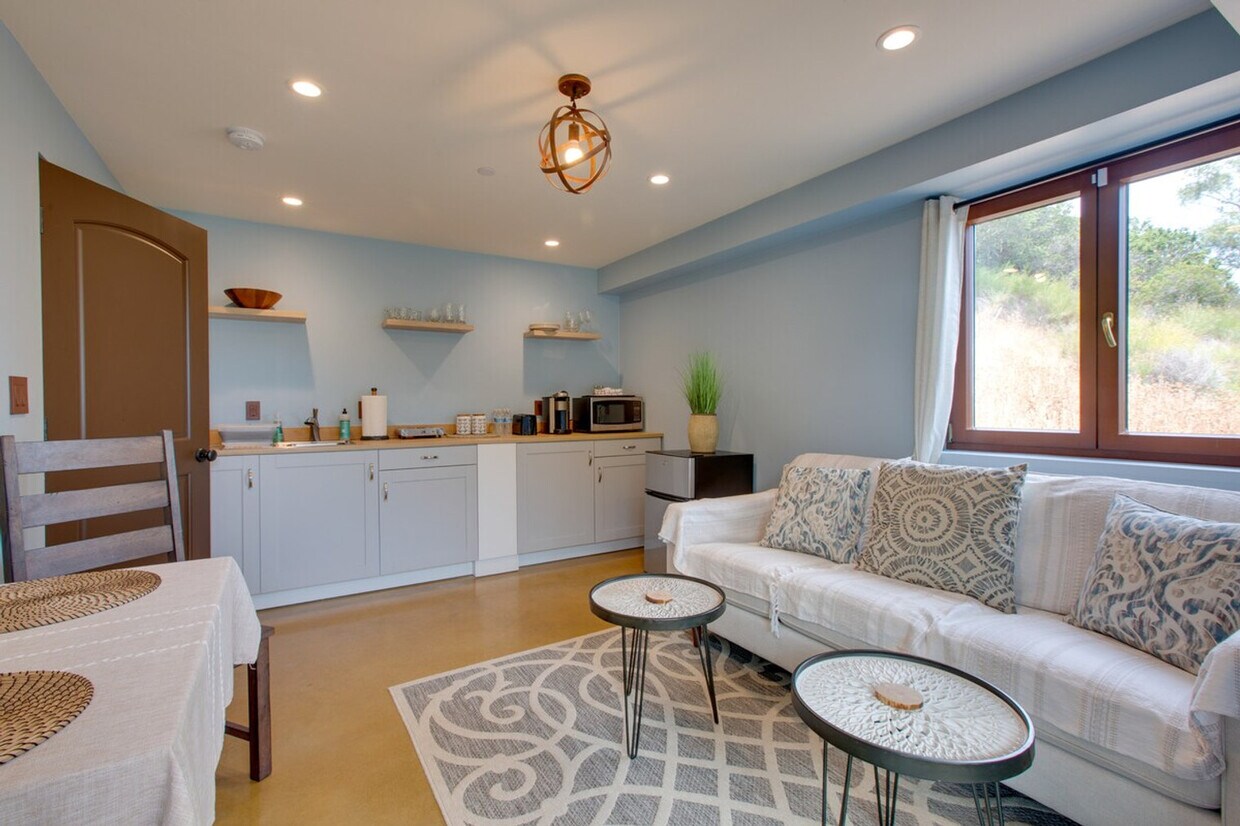 Foto principal - 630 Kingston Rd