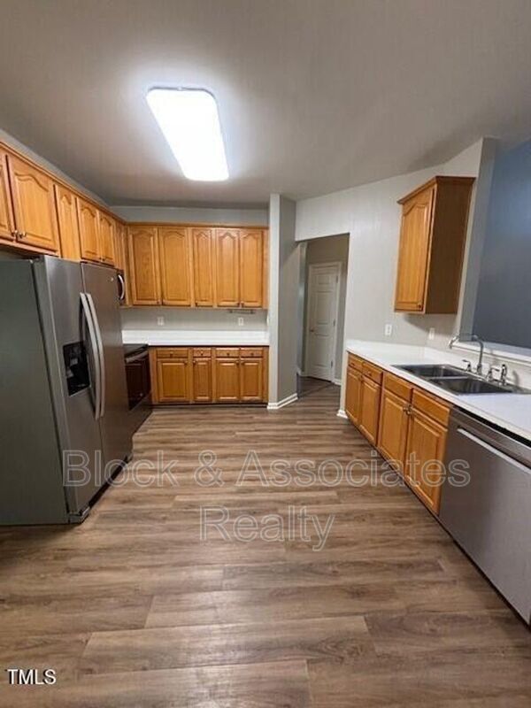 Foto del edificio - 1008 Pearson Farms Rd