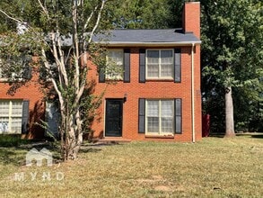 Building Photo - 717 Redland Dr