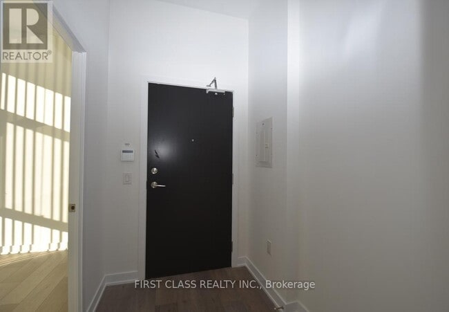 Photo du bâtiment - 10 Honeycrisp Cres