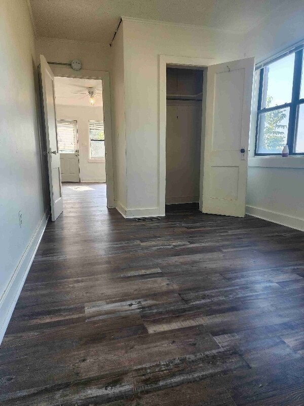 Foto del edificio - 1102 7th St