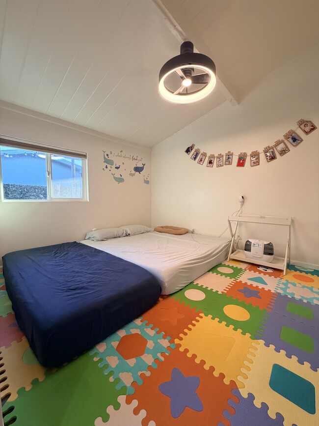 Foto del edificio - 11914 Volunteer Ave