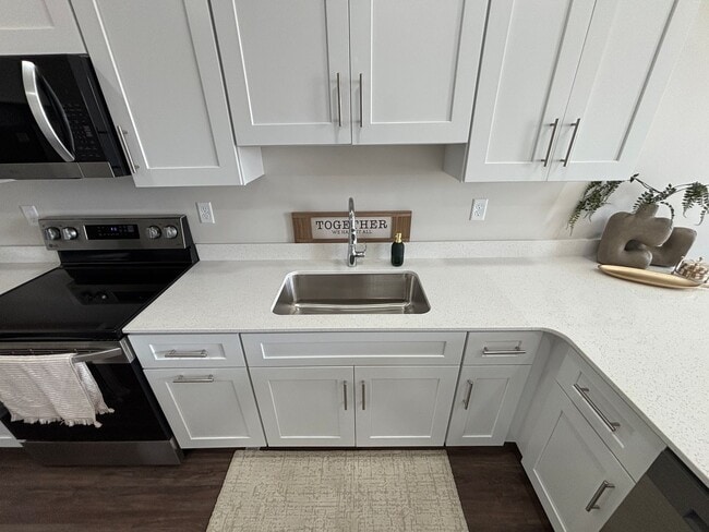 Interior Photo - The Monico