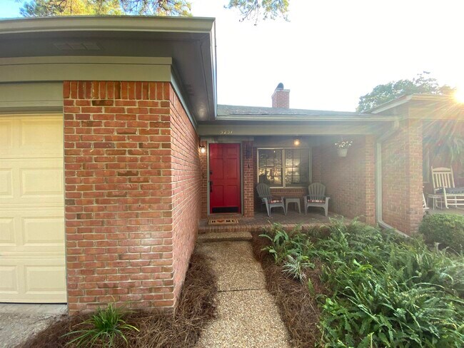 Building Photo - 3251 Rue De Lafitte Dr