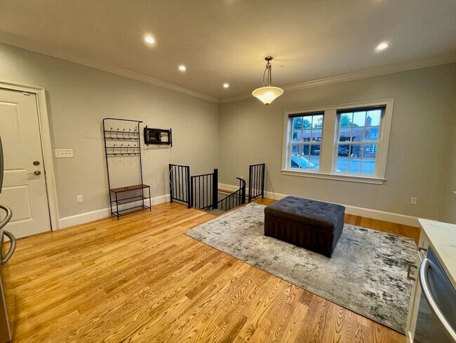 Building Photo - 304 Neponset Ave