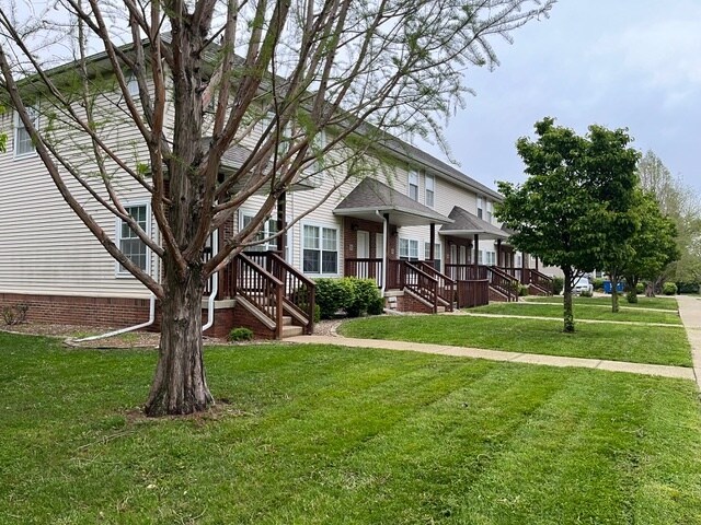 Building Photo - 917 Franklin Ave