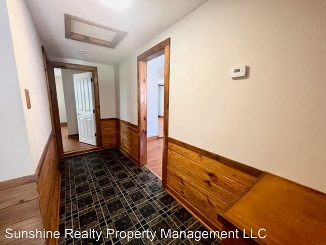 Building Photo - 3 br, 1.5 bath House - 3535 Altamahaw Unio...