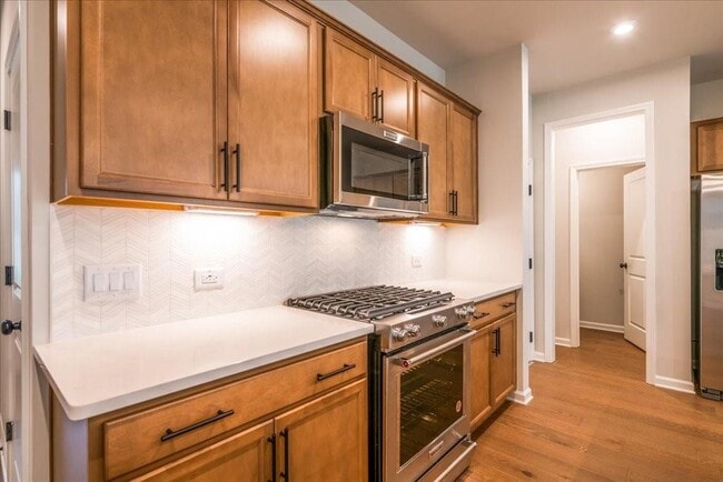 Building Photo - 5769 Tillman Way