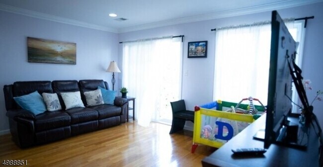 Foto del edificio - 604 Jefferson Ave