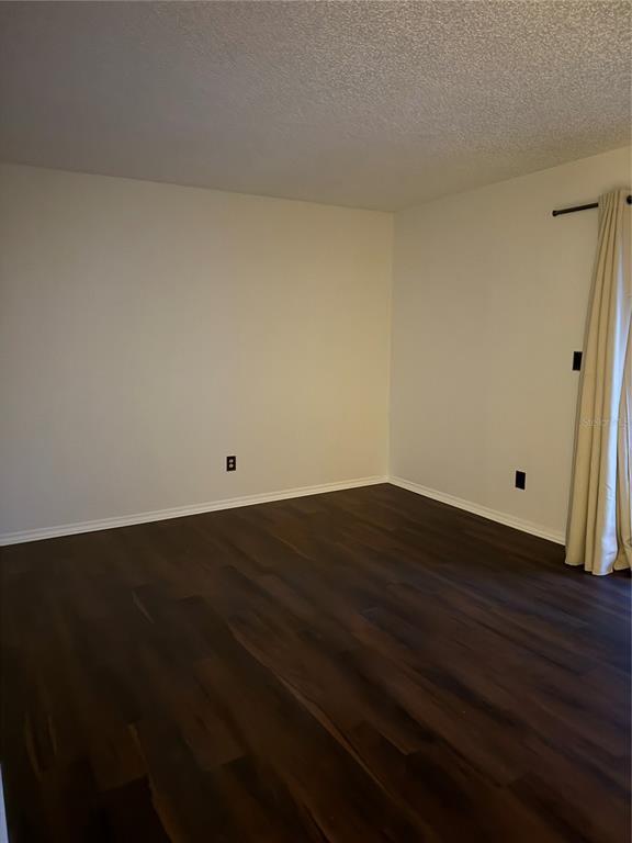 Foto del edificio - 105 4th Ave NE