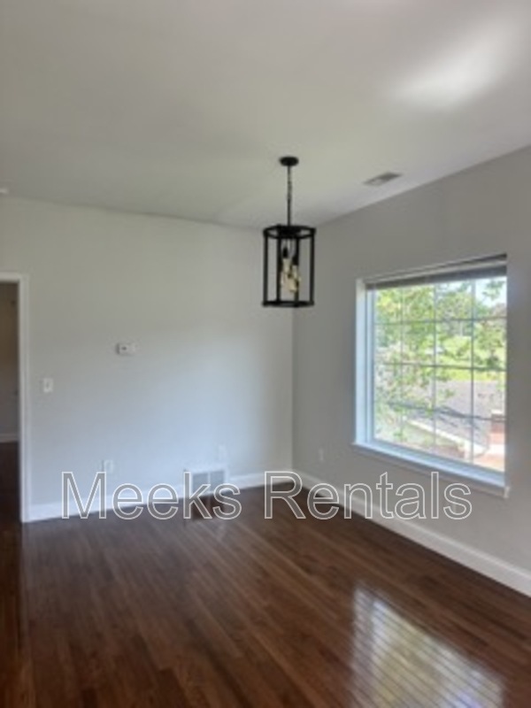 Building Photo - 104 Sunnybrook Dr