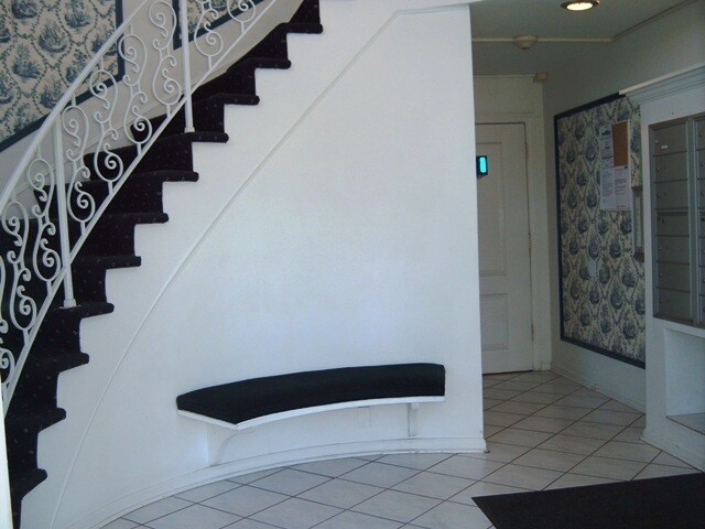 Foto del edificio - 5501 Carriageway Dr