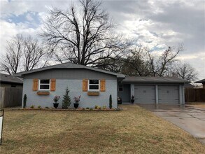 Building Photo - 2620 Keats Pl