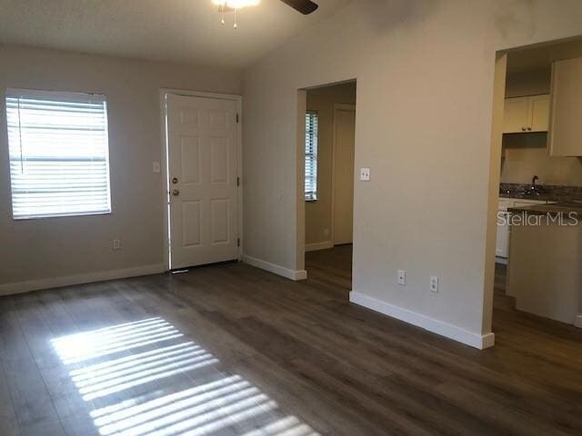Foto del edificio - 2419 S Cedar Ave