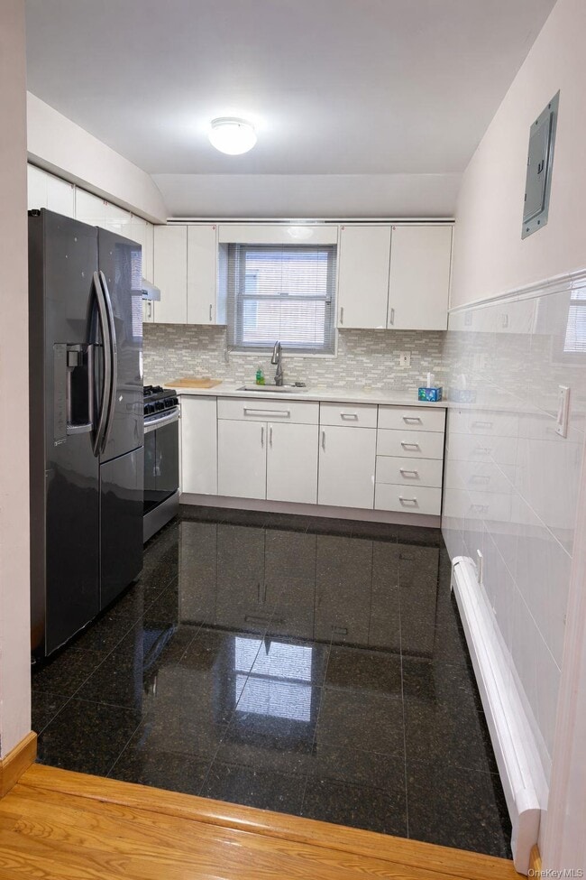 Foto del edificio - 214-27 38th Ave