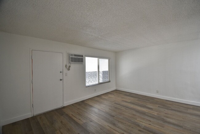 Building Photo - 4201 Arch Dr
