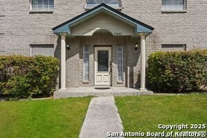 Foto del edificio - 13802 Fairway Crest