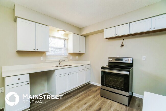 Foto del edificio - 2684 Glenbriar St