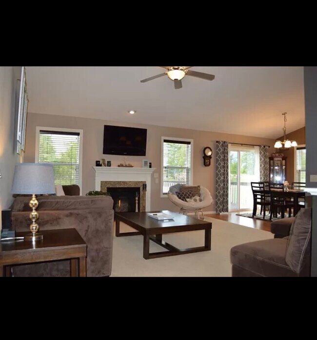 Foto del edificio - 633 Lakeview Ave