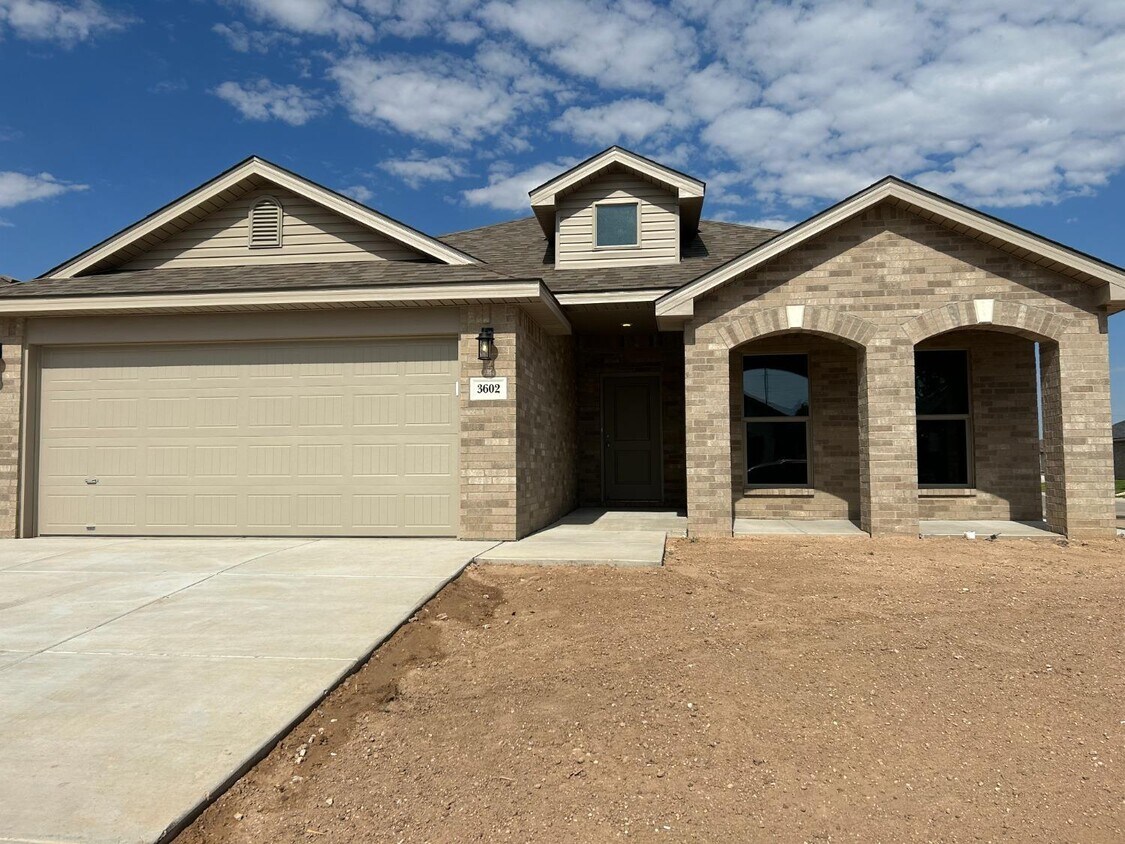 Primary Photo - 3602 Urbana Pl