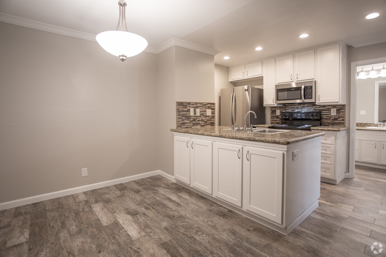 Americana Simi Valley Apartments in Simi Valley, CA Westside Rentals