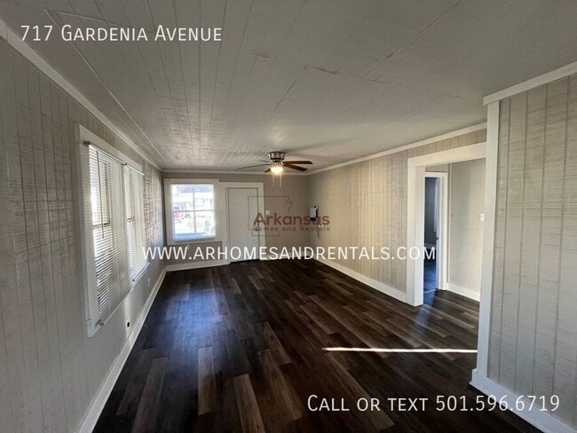 Building Photo - 717 Gardenia Ave